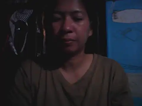 Prettymauixx online show from February 11, 2:22 pm