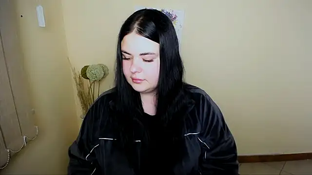  Trisha li online show from October 20, 11:54 am