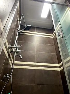 300-AMAM online show from October 7, 4:20 am