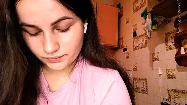 DierdreCousineau online show from November 1, 10:06 am