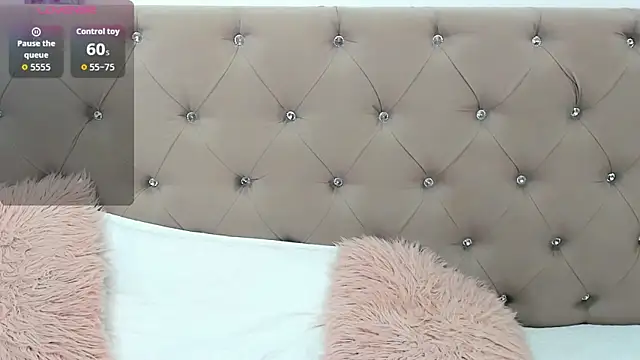 Snapshot of Isbettyche chatting on November 1, 11:18 pm Isbettyche online show from November 1, 11:18 pm