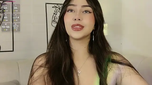 Snapshot of VioletBlacke_ chatting on May 21, 2:13 pm VioletBlacke online show from May 21, 2:13 pm