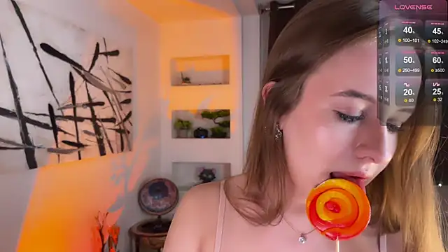 sweetbabemary online show from October 20, 4:13 am