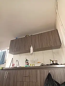 Liahdiaz  online show from September 24, 1:14 pm