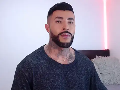 Snapshot of andrea_de_lucaa chatting on October 16, 2:12 am andrea de lucaa online show from October 16, 2:12 am