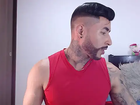 Snapshot of andrea_de_lucaa chatting on November 30, 3:32 am andrea de lucaa online show from November 30, 3:32 am