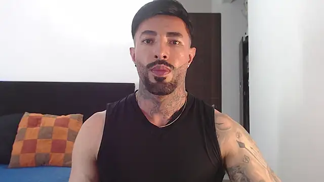 andrea de lucaa online show from July 22, 4:48 am