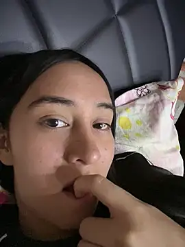 Snapshot of RAKEL37 chatting on July 20, 4:27 am RAKEL37 online show from July 20, 4:27 am
