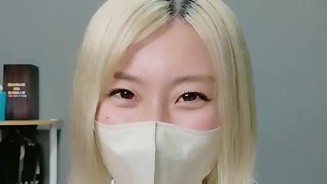 Nana  ch online show from June 30, 12:39 pm