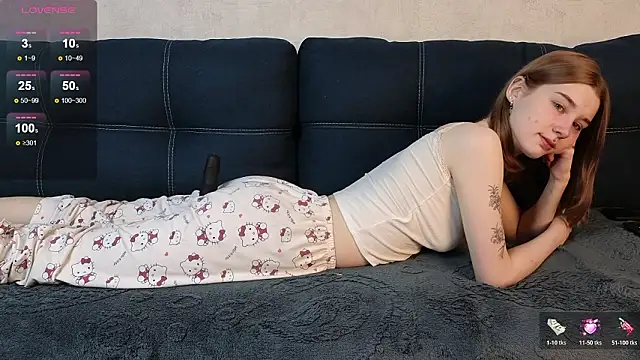 Lolly Fly online show from March 22, 2:53 pm