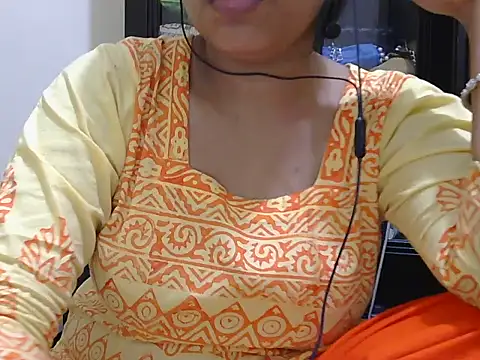 Snapshot of fairy_queen07 chatting on September 15, 4:45 am fairy queen07 online show from September 15, 4:45 am