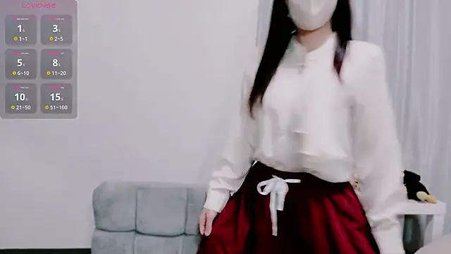 Snapshot of yuna_yyy chatting on October 22, 4:57 am yuna yyy online show from October 22, 4:57 am
