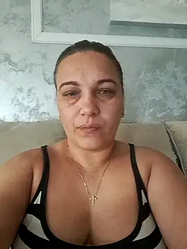 Snapshot of PalomaDesireee chatting on September 15, 4:34 am PalomaDesireee online show from September 15, 4:34 am