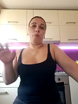 Snapshot of PalomaDesireee chatting on September 24, 6:17 am PalomaDesireee online show from September 24, 6:17 am