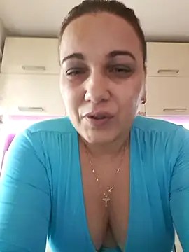 Snapshot of PalomaDesireee chatting on October 6, 5:38 am PalomaDesireee online show from October 6, 5:38 am