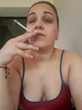 Snapshot of PalomaDesireee chatting on October 22, 5:52 am PalomaDesireee online show from October 22, 5:52 am