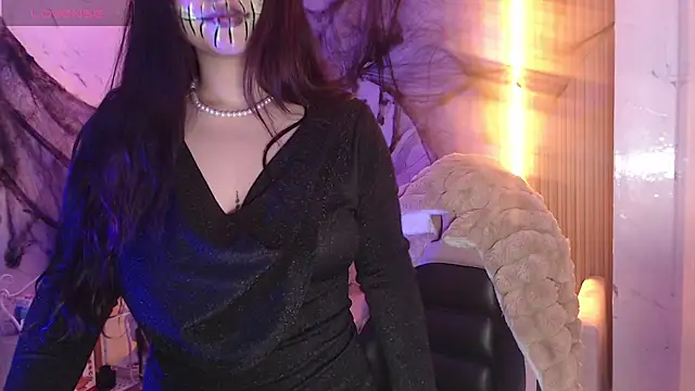 Sophia tf online show from October 28, 1:58 pm