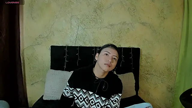 Snapshot of Tiffany_Nm chatting on April 30, 1:39 pm Tiffany Nm online show from April 30, 1:39 pm