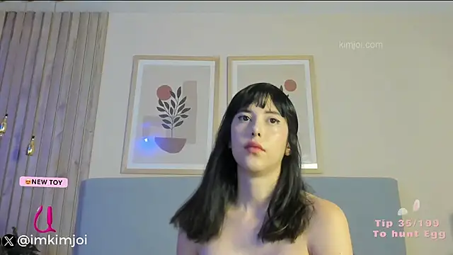 KiimJoi online show from April 2, 1:09 pm