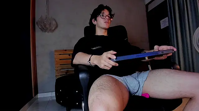 Markuss   online show from October 18, 2:58 am