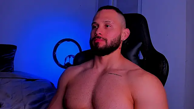 andrewcorey1 online show from October 29, 11:17 pm