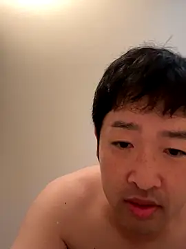 shin0689 online show from October 20, 9:48 pm