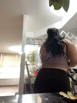 Tokio Sakura online show from November 13, 4:39 pm