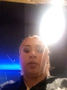 Snapshot of Mariana-94 chatting on December 4, 1:20 pm Mariana-94 online show from December 4, 1:20 pm