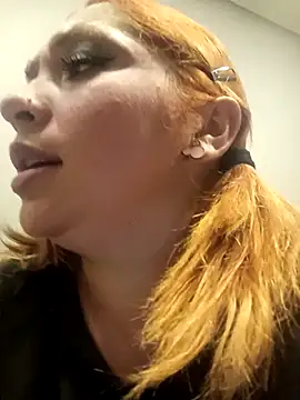 Snapshot of Mariana-94 chatting on December 16, 2:11 pm Mariana-94 online show from December 16, 2:11 pm