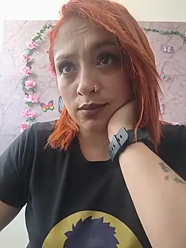 Snapshot of Mariana-94 chatting on May 9, 6:13 pm Mariana-94 online show from May 9, 6:13 pm