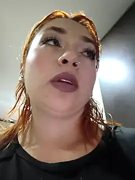 Snapshot of Mariana-94 chatting on June 5, 12:11 pm Mariana-94 online show from June 5, 12:11 pm