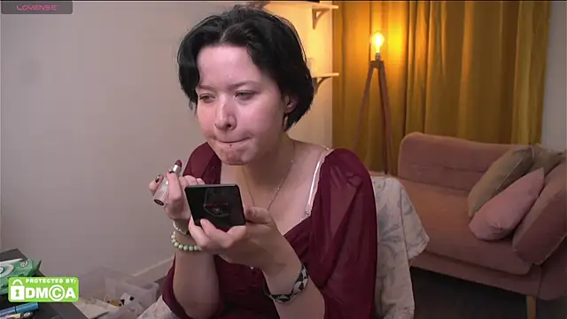 Snapshot of bluebeell chatting on September 14, 9:03 pm bluebeell online show from September 14, 9:03 pm