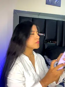 Kendra C online show from October 24, 1:35 am