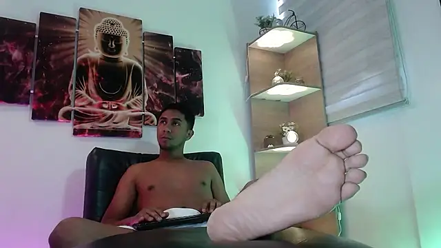 Snapshot of Sander_ath chatting on November 2, 8:11 pm Sander ath online show from November 2, 8:11 pm