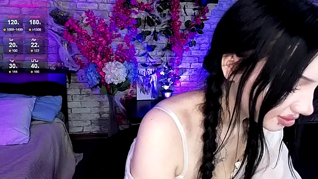 AkiraAsai online show from November 4, 8:41 pm