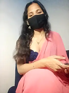 TheSassyGirl7 online show from November 7, 6:41 pm