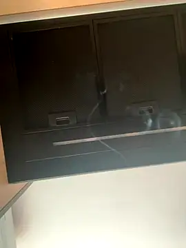 Snapshot of Bella_Vixen_ chatting on November 25, 1:44 pm Bella Vixen online show from November 25, 1:44 pm