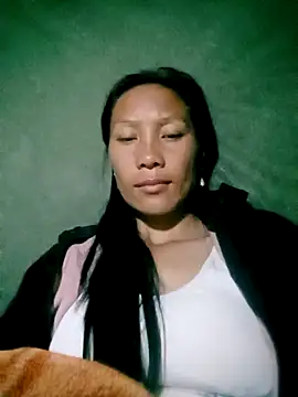 Snapshot of Lisa_pusy chatting on November 24, 11:04 pm Lisa pusy online show from November 24, 11:04 pm