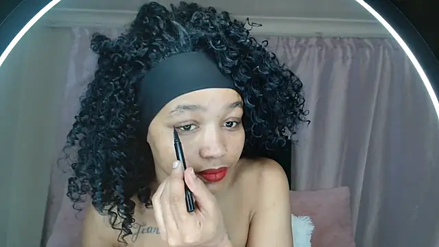 -cleowilliams- online show from September 26, 9:57 am