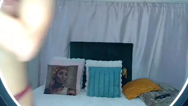 -cleowilliams- online show from September 29, 11:04 am