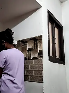 layra 9900 online show from December 15, 8:29 am