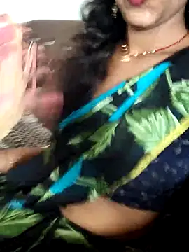 AnanyaKapoor89 online show from September 13, 6:35 am