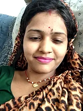 AnanyaKapoor89 online show from October 21, 7:09 am