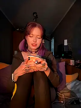 n1ghtcloud online show from October 14, 10:49 am