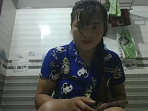 Lee coope online show from September 18, 10:34 pm