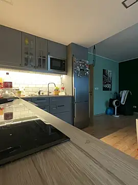 Snapshot of smint06 chatting on February 14, 12:57 pm smint06 online show from February 14, 12:57 pm