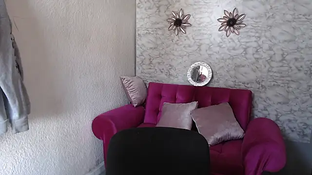 Evagirl69 online show from April 22, 12:39 pm