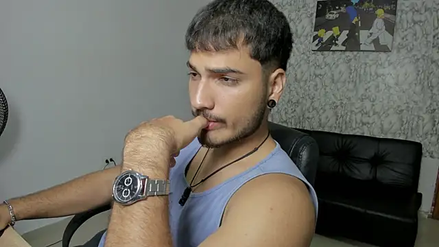 sebastian jhonson online show from October 3, 4:20 am