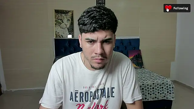 sebastian jhonson online show from October 31, 3:40 am