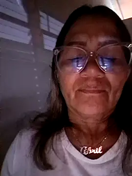 Vickysweeeettt online show from July 7, 4:37 am